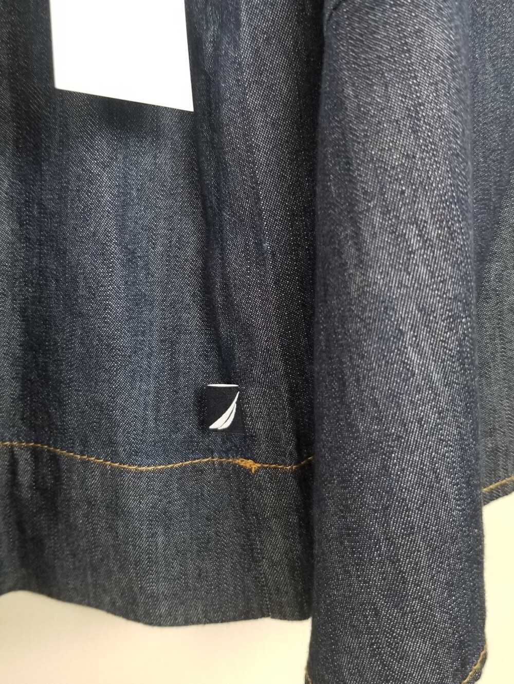 Nautica Chambray Top Large NWT - Picture 4 of 8